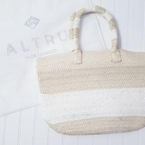 Straw Beach Tote